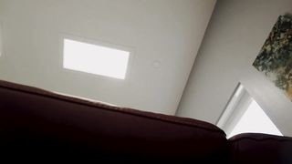Anyám popókája mindig a faszomra vár