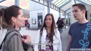 Amatőr fiatal pár pénzért kúrel