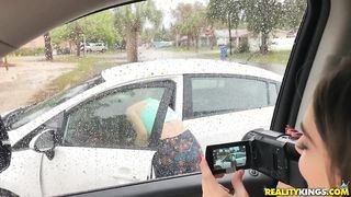 Szétbaszva a Wcben