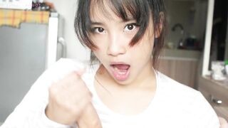18 éves japán csak kézimunkázza a dákót