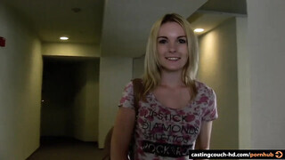 Aly Monroe pornós akar lenni