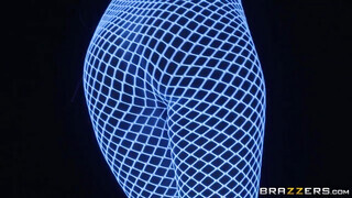 Kayla Kayden feneke megdöngetve