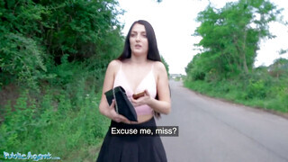 Public Agent - Katy Rose az erdőben kefél