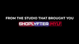 Mylf - Akgingersnaps és Lana Mars hármasban