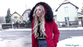 Public Agent - Jennifer Amilton pénzért dugható