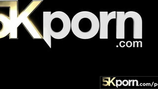5KPorn - Naomi Blue pinája megbaszva