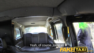 Fake Taxi zöld hajú csajszi segglyuka kúrható