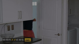 Brazzers - Charlotte Sins idősebb faszival kúrel