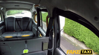 Fake Taxi - Óriás didkós milf meghágva