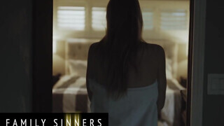 Family Sinners - Ashley Lane teljesen felizgult