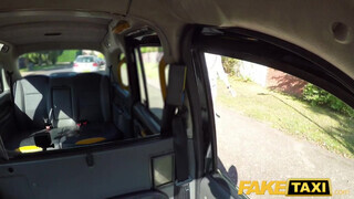 Fake Taxi - Lyen Parker szexel a hátsó ülésen