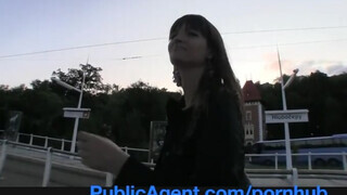 PublicAgent - Rita Peach és a pornó ügynök