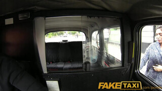 FakeTaxi - méretes cickós kisasszony nem akar fizetni
