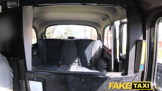 Fake Taxi  - ez a kisasszony csak a kőkemény dákót szereti