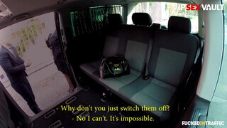 FuckedInTraffic - Barbara Nova méretes kannás spiné