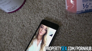PropertySex - a kiscsaj gyorsan rábukott a faszomra