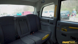 Fake Taxi - Francia escortos nőci megkefélve