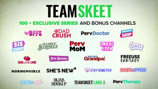 TeamSkeet - amatőr kerek szemű nőci élvezi a baszást