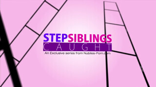 StepSiblingsCaught - Emily Willis a kurva nevelő húgi
