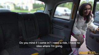 Fake Taxi - Vékony hatalmas tőgyes spanyol bige