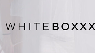 WhiteBoxxx - Alya Stark gyengéden szereti