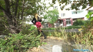 Public Agent - Anna Khara pénzért egy jót kefél