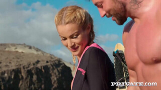 Private com - Cherry Kiss a szexy szörfös kisasszony
