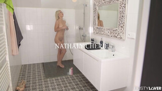Nathaly Cherie puncija és hátsója is megkefélve