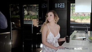 PrivateBlack - Anna Polina a hatalmas mellű fiatal picsa