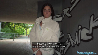 Public Agent - Charlotte Lapiedra a szexy latin hölgyemény