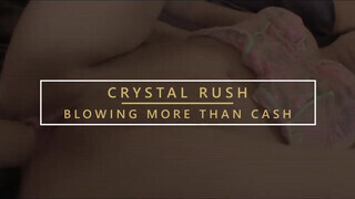 Crystal Rush a fullos orosz milf