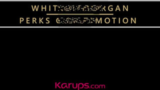 Karups - Whitney Morgan dug a tini manussal