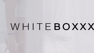 WhiteBoxxx - Vika Lita élvezi ha leszopják