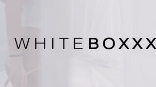 WhiteBoxxx - Darcia Lee a méretes tőgyes magyar kreol hölgyemény