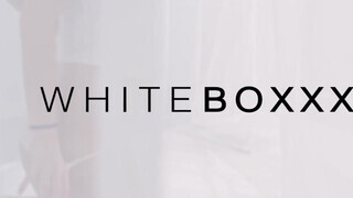 WHITEBOXXX - Cecilia Scott és Vera Wonder édeshármasban