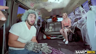 BANGBROS - Britt Blair jól megdöngetve